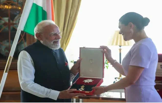 स्वीडन ने प्रधानमंत्री मोदी को ‘रॉयल ऑर्डर ऑफ पोलर स्टार’ से किया सम्मानित