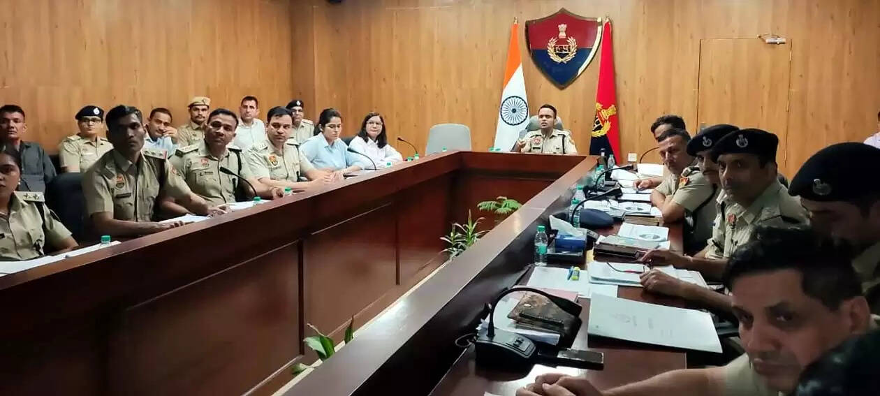 हिसार : जनता की भागीदारी के बिना प्रभावी नहीं हो सकती पुलिस व्यवस्था : सिद्धांत जैन
