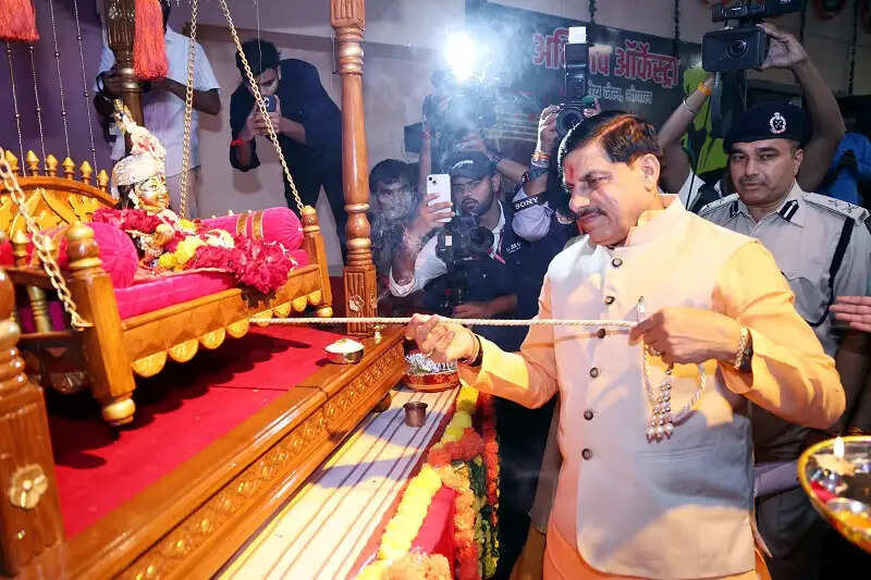 मप्र में बंदियों को पात्रतानुसार मिलेगी सजा में एक माह की छूट, मुख्यमंत्री ने जन्माष्टमी पर की बड़ी घोषणा