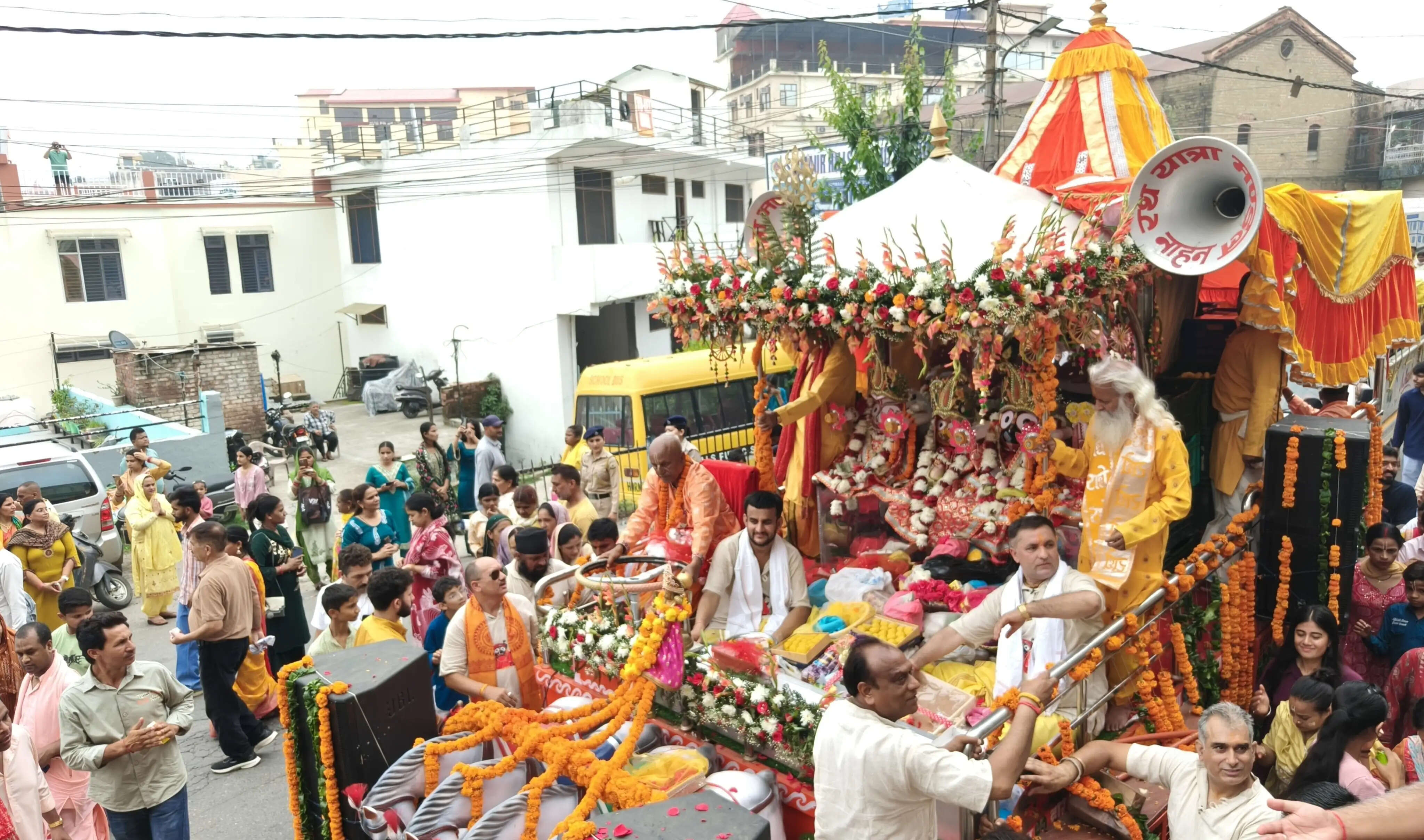 नाहन में श्रद्धा और उल्लास के साथ निकली भगवान जगन्नाथ की 18वीं रथ यात्रा, हजारों श्रद्धालुओं ने खींचा रथ