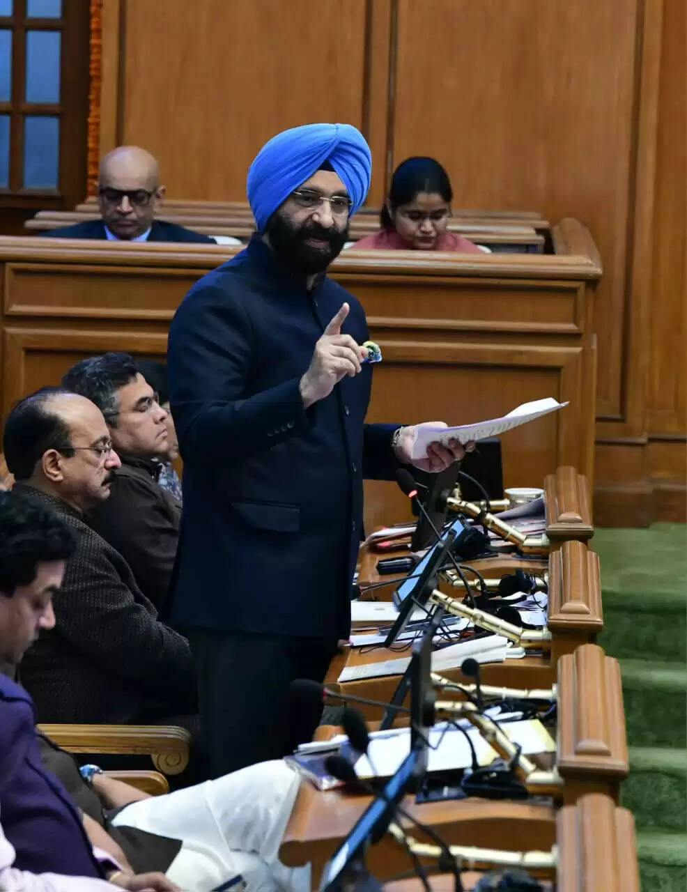 सदन में प्रदूषण पर चर्चा से कल फिर भागेगा विपक्ष : सिरसा