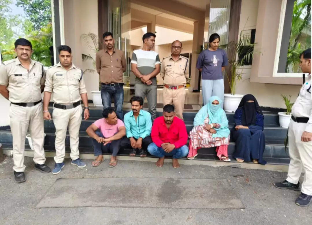 राजगढ़ःमादक पदार्थ के साथ मां-बेटा सहित पांच आरोपित गिरफ्तार