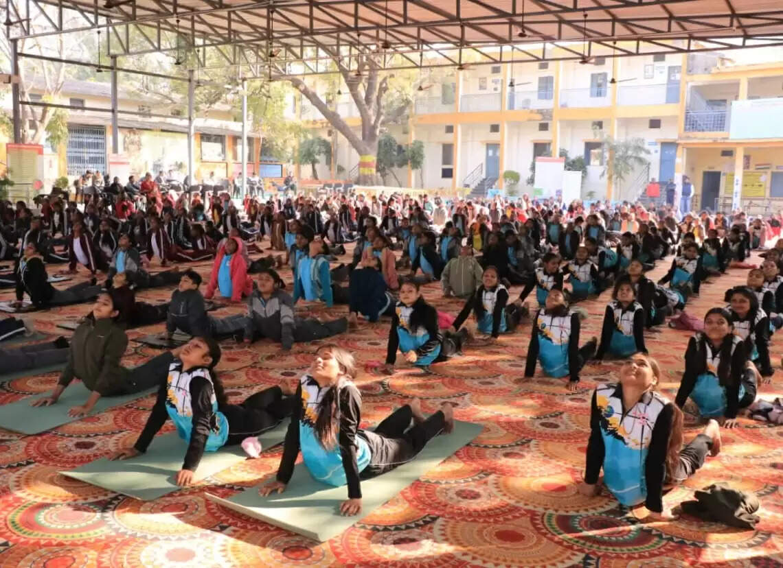 योग हमारे स्वास्थ्य को सुदृढ़ करने वाली सदियों पुरानी परंपरा – निर्मला भूरिया