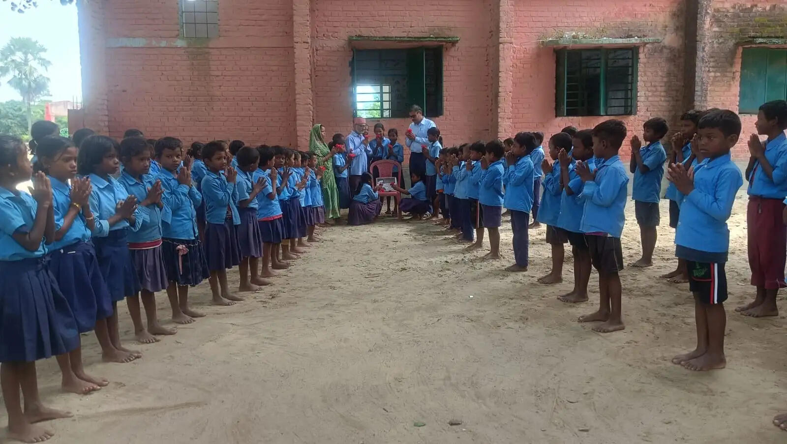 राष्ट्र कवि रामधारी सिंह दिनकर को दी गई श्रद्धांजलि,हुआ काव्य पाठ