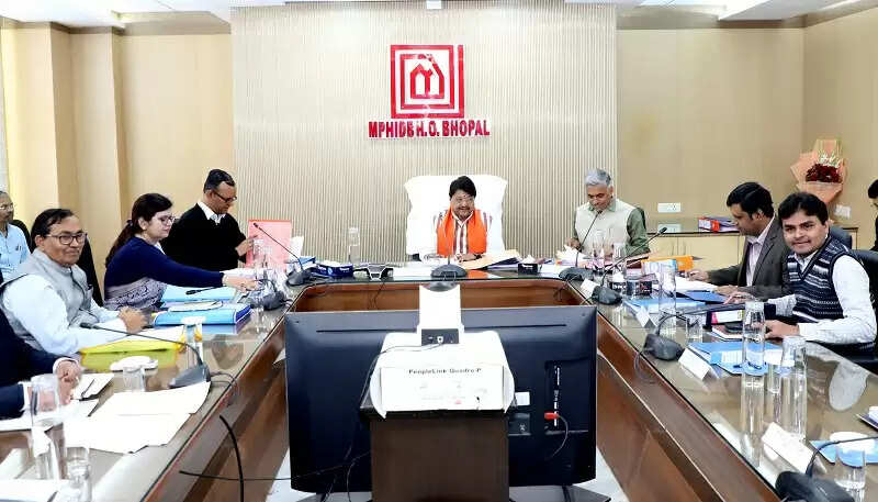 हाउसिंग बोर्ड अपनी संपत्तियों का मूल्यांकन-विकसित और बिक्री की योजना बनाए: विजयवर्गीय
