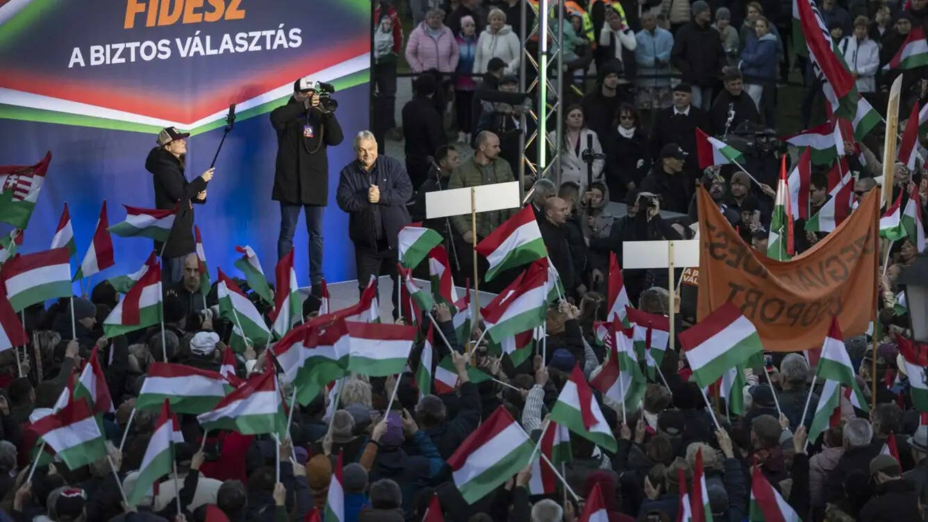 हंगरी में संसदीय चुनाव के लिए मतदान जारी, सर्वे में प्रधानमंत्री ओर्मान को पीटर दे रहे कड़ी टक्कर