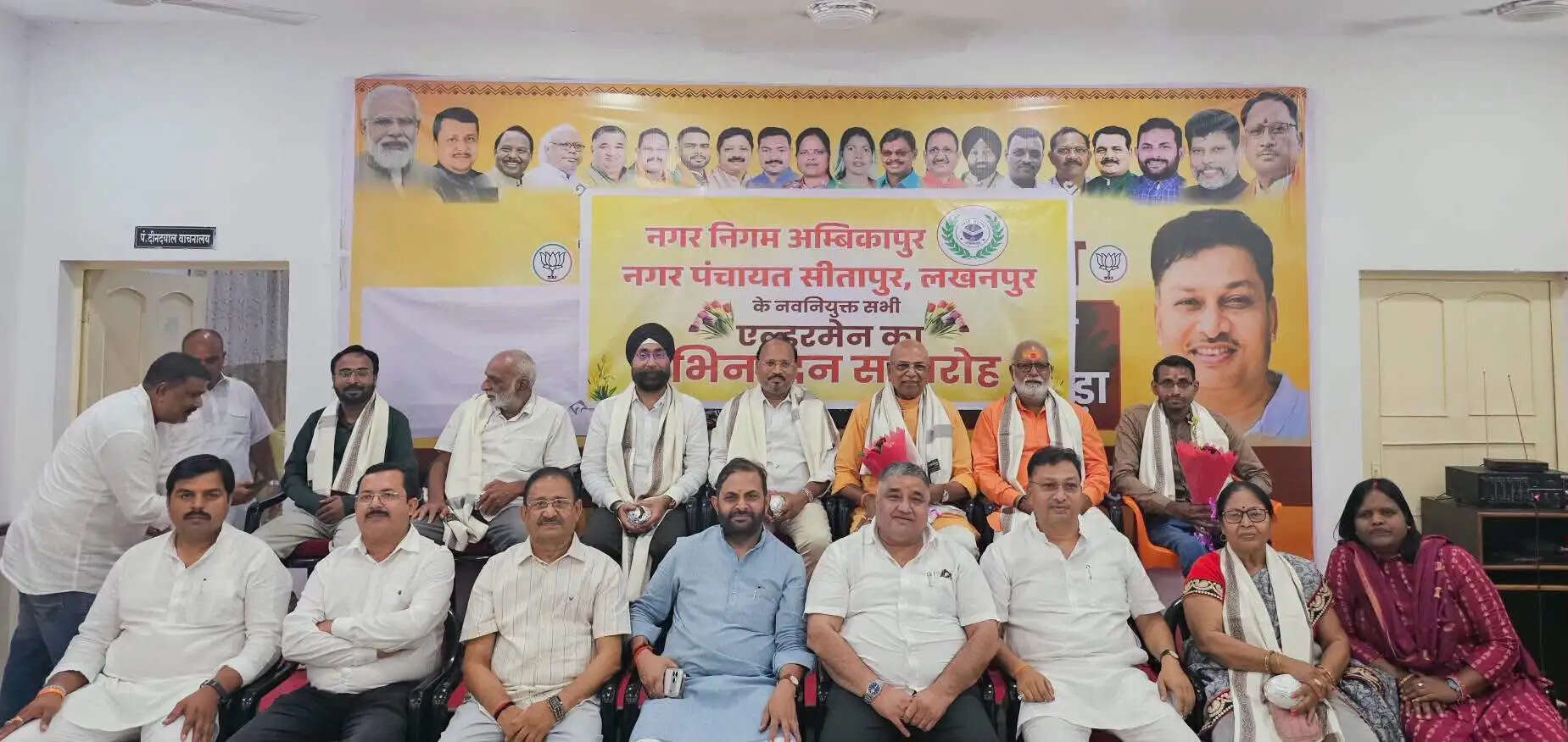 जनता की समस्याओं के समाधान और नगरीय विकास के लिए सदन में आवाज़ बुलंद करें एल्डरमैन : राजेश अग्रवाल