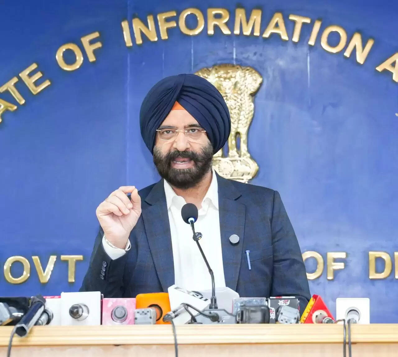 सिखों गुरुओं पर आतिशी की टिप्पणी को लेकर सिरसा ने आआपा नेताओं और पंजाब के मुख्यमंत्री पर बोला हमला