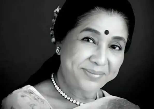 नहीं रही सुरों की मल्लिका आशा भोसले, देशभर में शोक की लहर