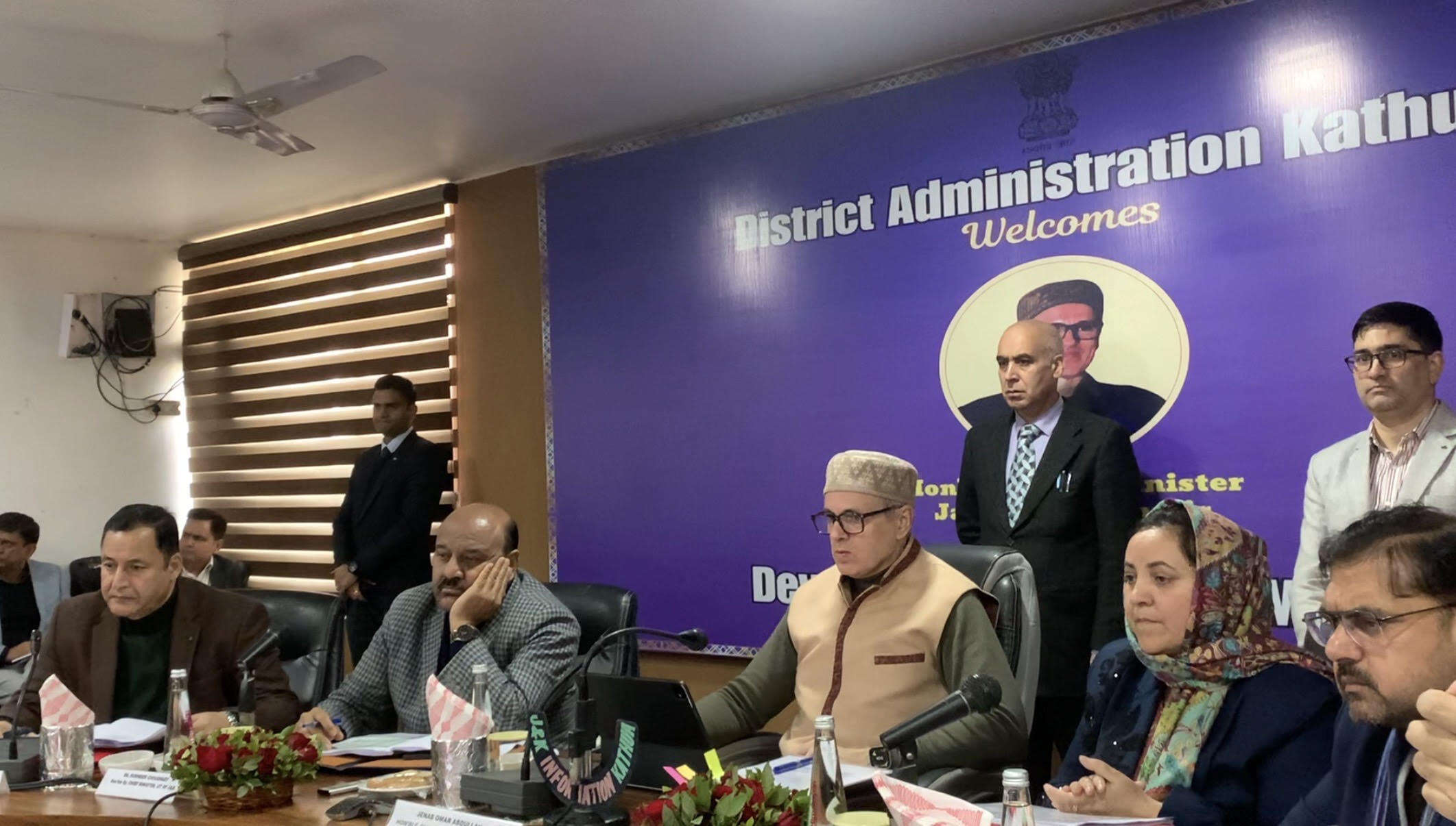 मुख्यमंत्री ने कठुआ जिले में 11.58 करोड़ रुपये की परियोजनाओं का उद्घाटन एवं शिलान्यास किया