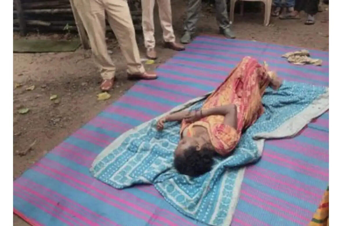 शराब के नशे में मौसी की डांट से भड़का युवक, लाठी-डंडे से पीटकर कर दी हत्या