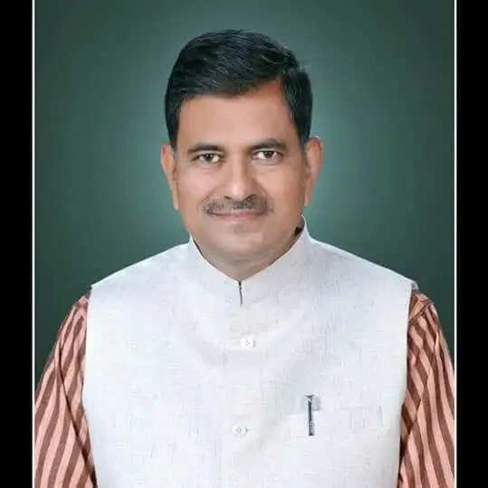 भूमाफिया ने भाजपा नेता को भी नहीं बख्श ,शम्भू प्रसाद साह की खरीदी जमीन हड़पने की साजिश