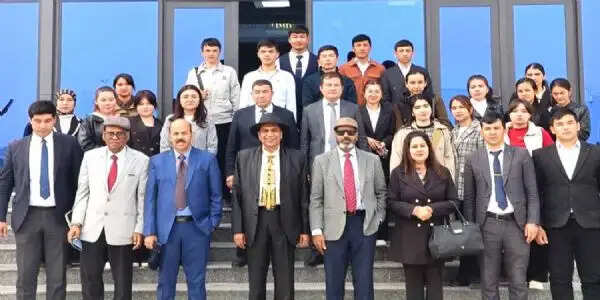रायपुर : उज्बेकिस्तान के बुखारा और समरकंद के उच्चस्तरीय प्रतिनिधि मंडल &nbsp;आज&nbsp;कृषि विश्वविद्यालय का करेंगे&nbsp;दौरा