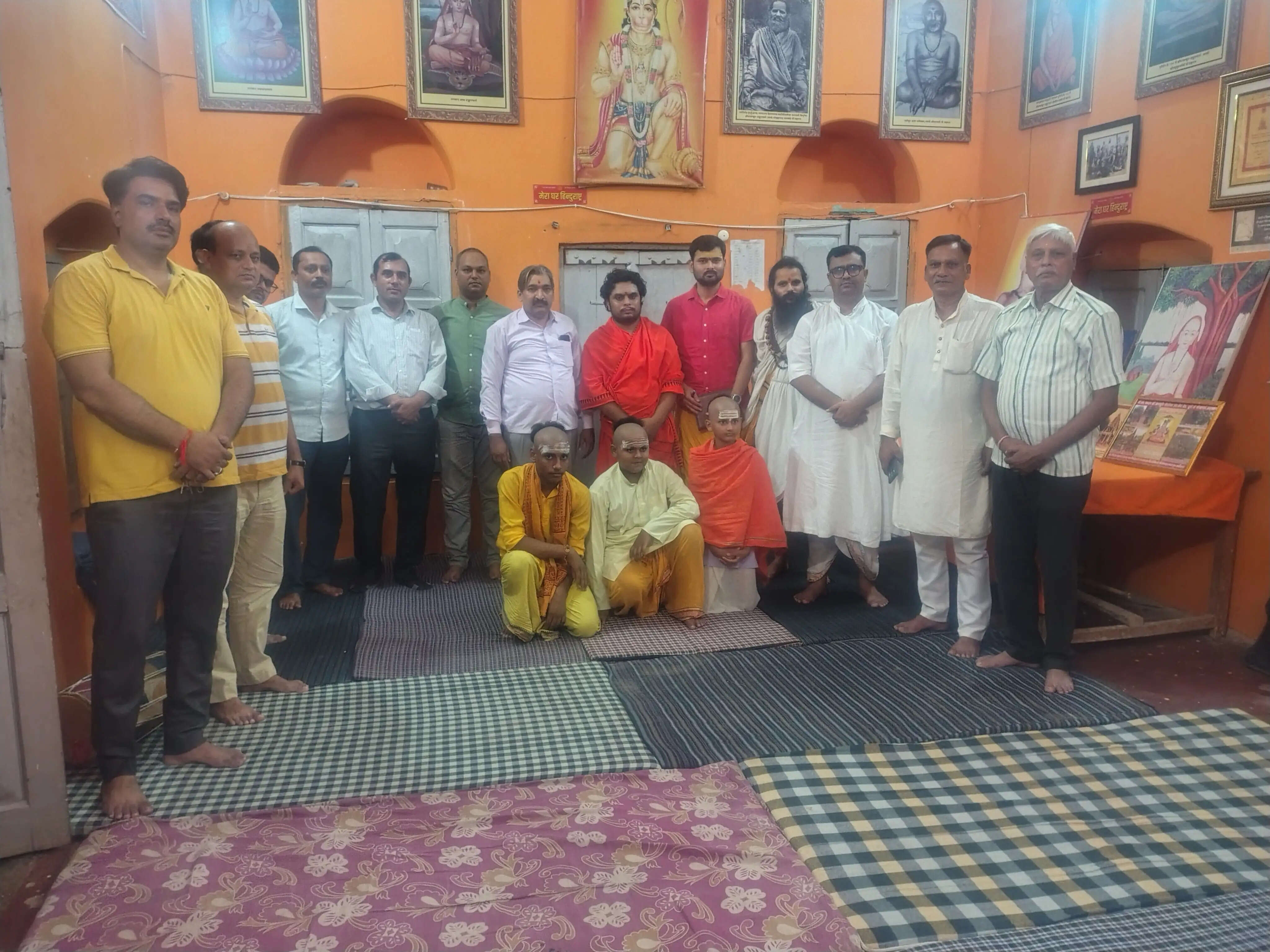 शंकराचार्य निश्चलानंद के आगमन पर युवाओं की सहभागिता बढ़ाने पर जोर