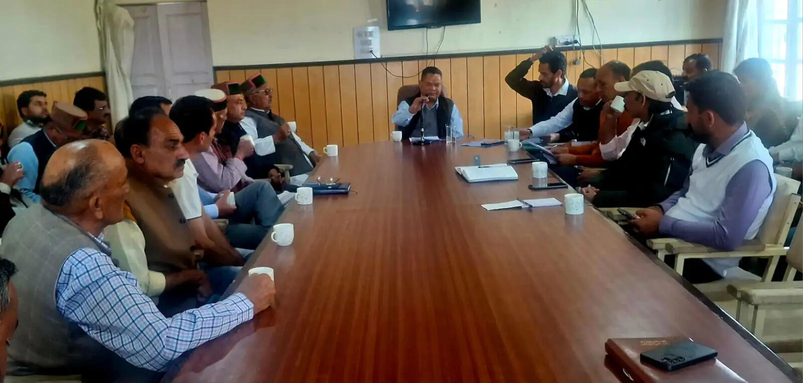 नलवाड़ मेला करसोग के आयोजन को लेकर बैठक आयोजित