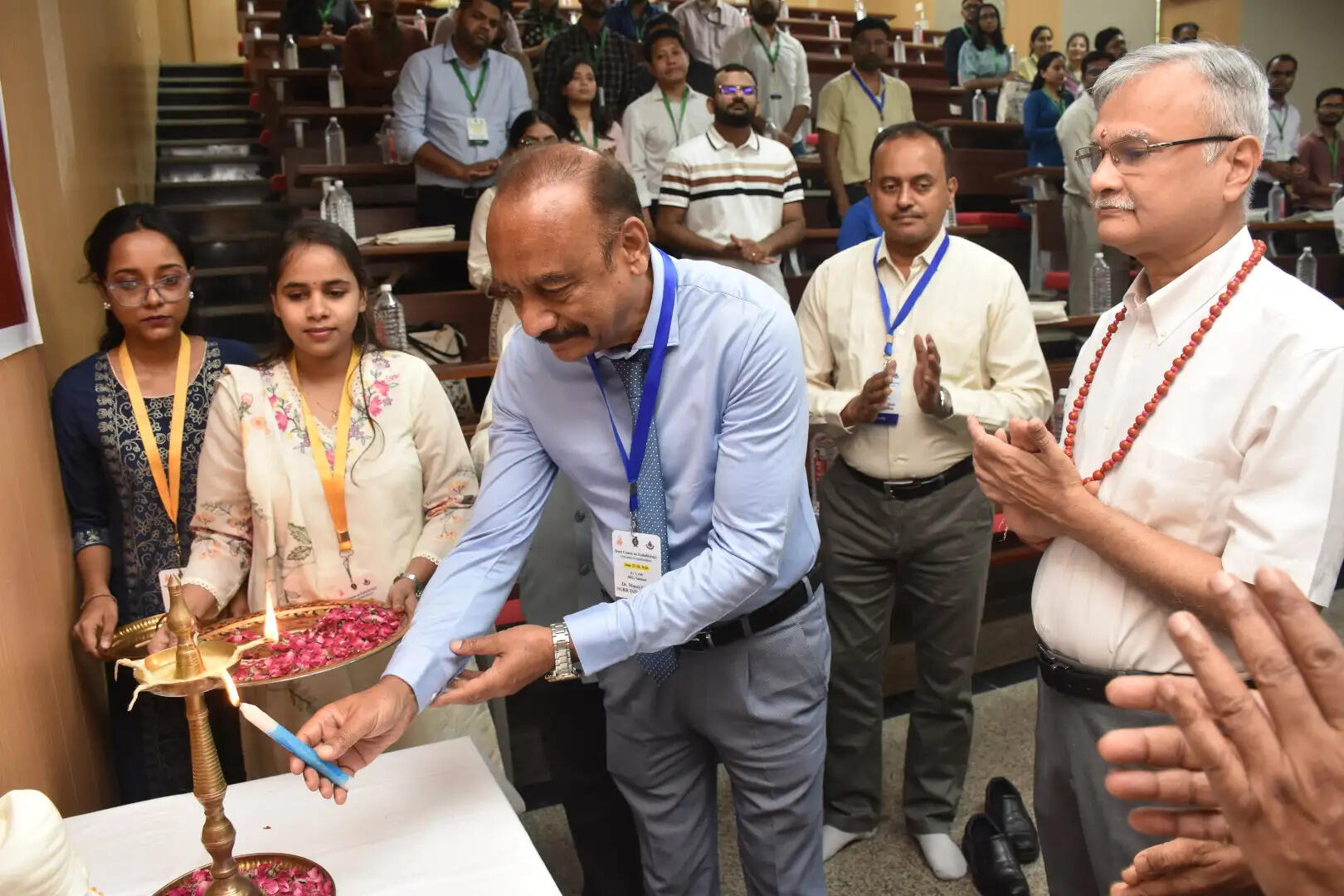 बीएचयू में रेडियोबायोलॉजी पर आधारित दो दिवसीय लघु पाठ्यक्रम की शुरूआत,70 विद्यार्थी शामिल
