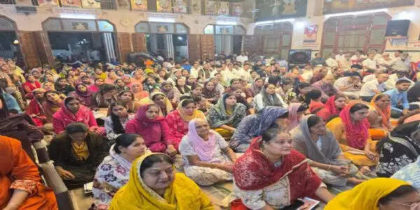 मन पर विजय का एकमात्र मार्ग है सत्गुरु की शरण: संत लोकेश