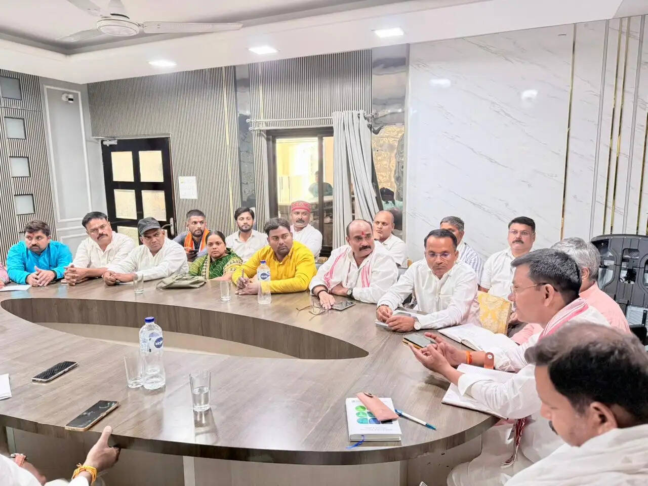 जौनपुर में हुई भाजपा प्रशिक्षण वर्ग की तैयारी बैठक ,23-24 मई को आयोजित होगा दो दिवसीय कार्यकर्ता प्रशिक्षण