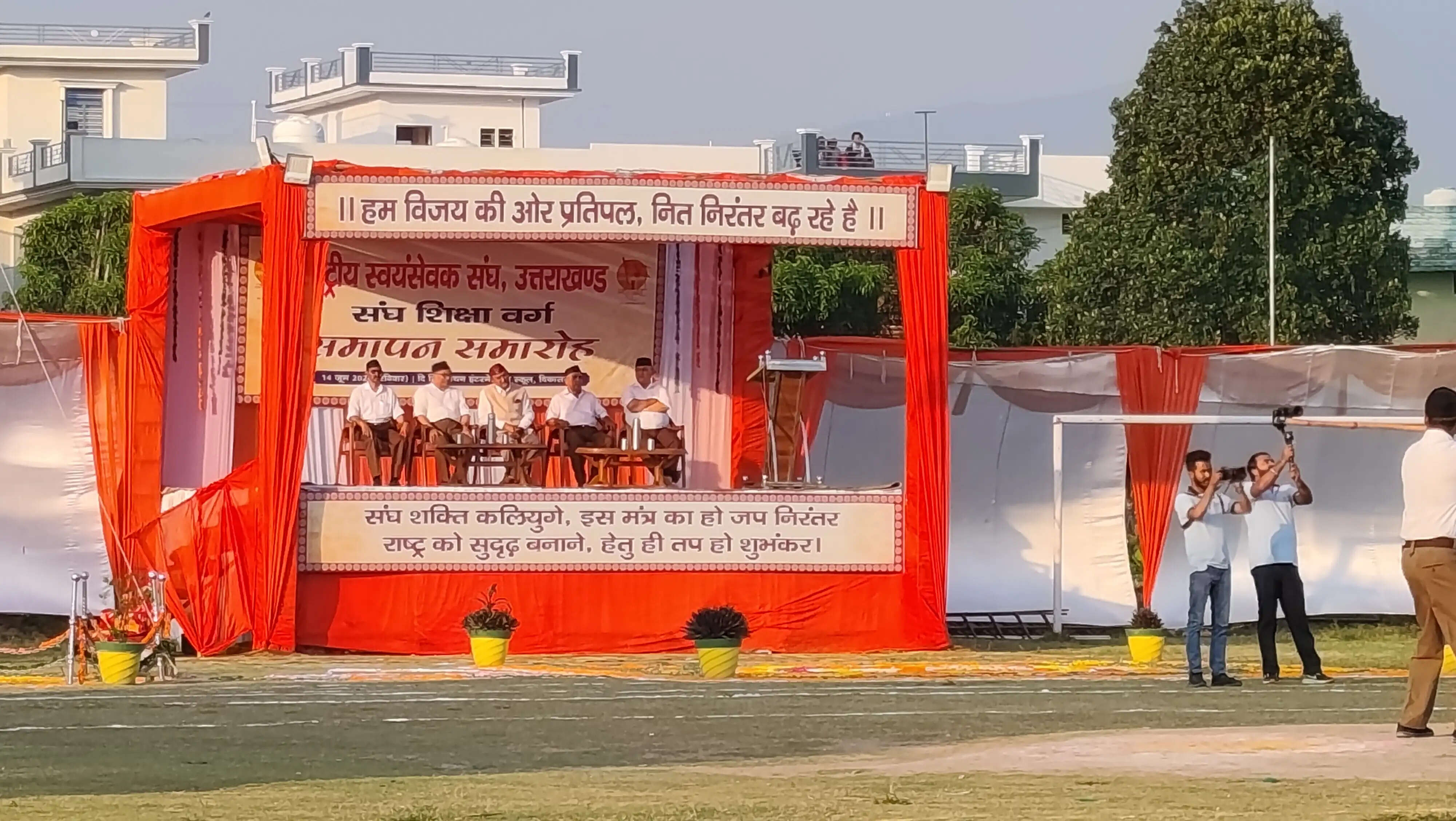 सीमाई चुनौतियों और जनसांख्यिकीय बदलावों के प्रति सजग रहना होगा : प्रदीप