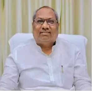 कोडीन कफ सिरप तस्वीर मामले में सपा प्रमुख को स्पष्टीकरण देना चाहिए : संजय निषाद