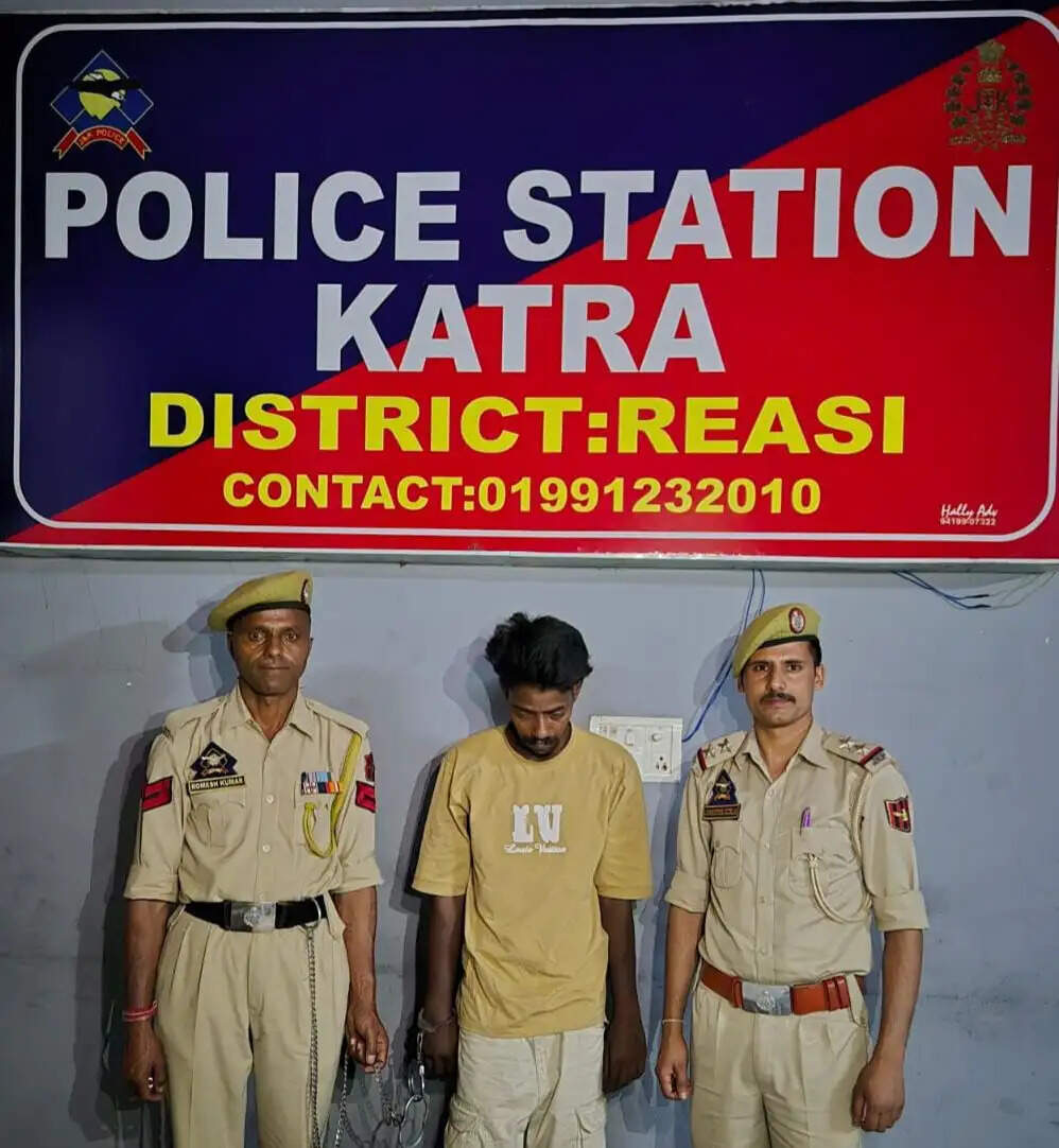 रियासी पुलिस ने नशा विरोधी अभियान तेज किया; कटरा में 2.5 ग्राम हेरोइन जब्त