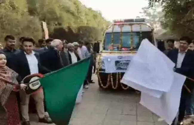 रेवाड़ी को मिलीे आधुनिक ब्लड डोनेशन वैन,लग सकेंगे रक्तदान शिविर