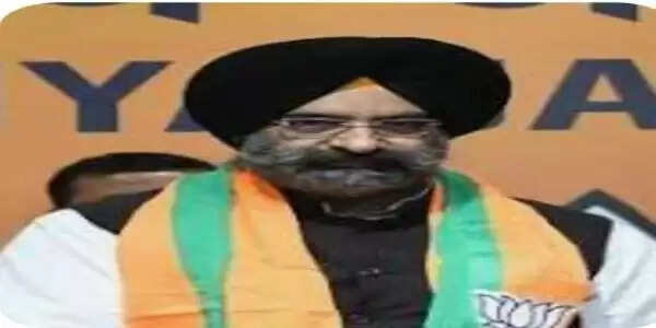 पर्यावरण मंत्री ने टेरी की यमुना नदी में माइक्रोप्लास्टिक-फोमिंग पर रिसर्च रिपोर्ट की समीक्षा की