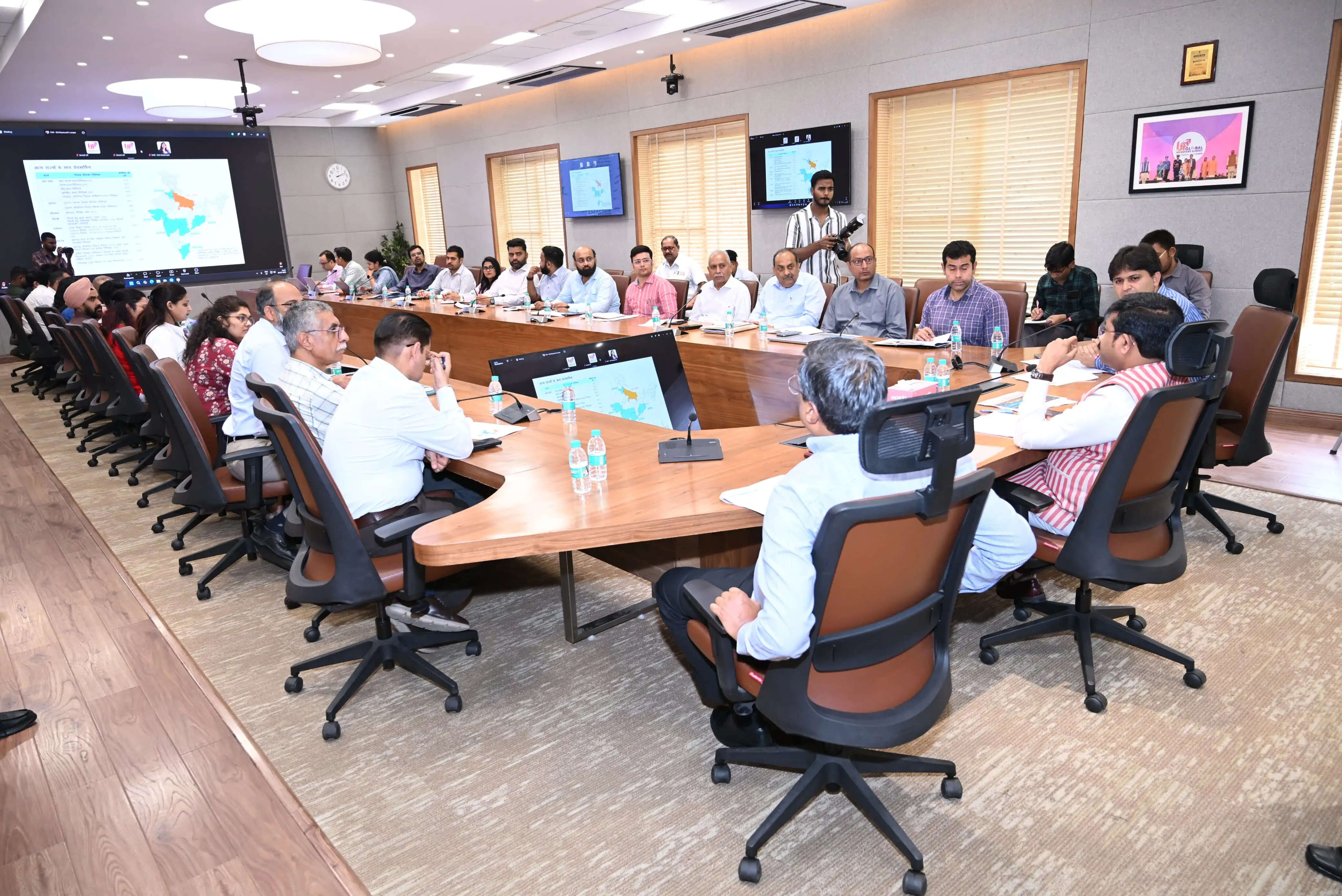 ‘मॉडल भवन विनियम 2026‘ प्रदेश में निवेश, रोजगार और आधारभूत संरचना विकास को नई दिशा प्रदान करेंगे : नंद गोपाल गुप्ता ‘नन्दी‘