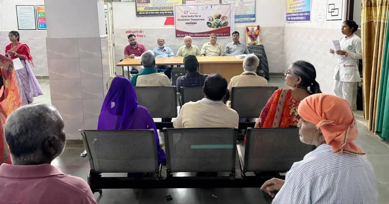 आयुर्वेद शिविर में 780 लोगों ने उठाया स्वास्थ्य सेवाओं का लाभ