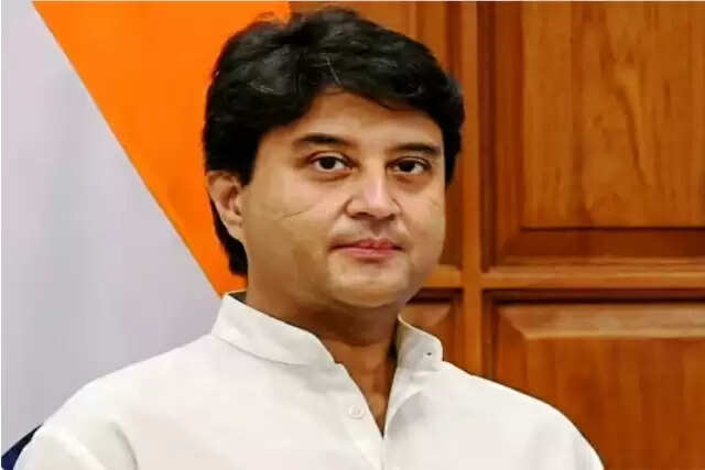 दूरसंचार सुरक्षा को लेकर डीओटी के सुधार ऐतिहासिक, आत्मनिर्भर भारत को मिलेगी नई गति: ज्योतिरादित्य सिंधिया