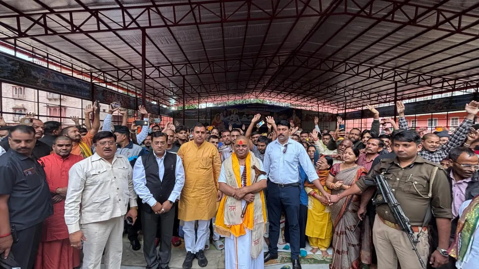 गंगा स्वच्छता संकल्प के साथ निकलेगी दंडवत यात्रा: करौली शंकर