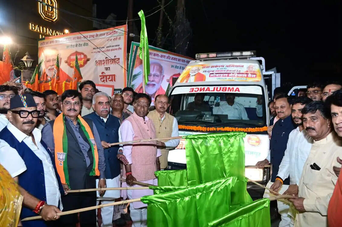 मलिन बस्तियों में गरीबों को मुफ्त इलाज देगी मोबाइल मेडिकल वैन : सांसद