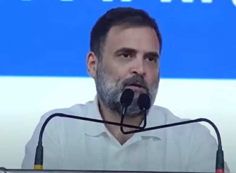 आर्थिक तूफान आने वाला है, करोड़ों लोगों को होगा नुकसान : राहुल गांधी