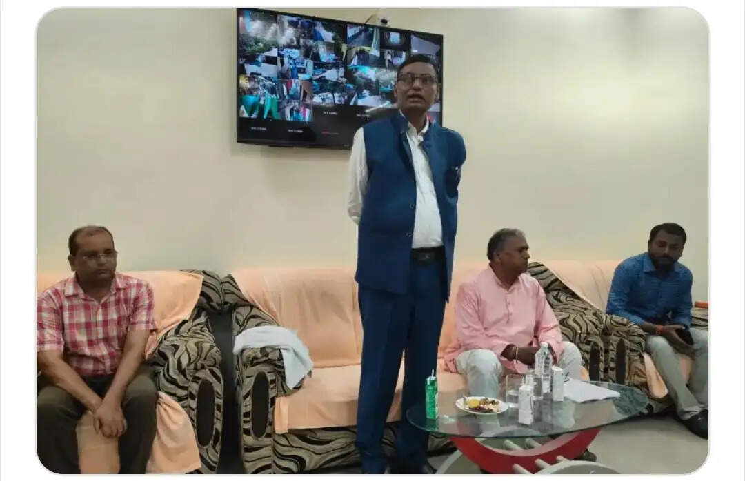 नालंदा कॉलेज में कुलपति ने किया औचक निरीक्षण, शैक्षणिक एवं प्रशासनिक व्यवस्थाओं का लिया जायजा