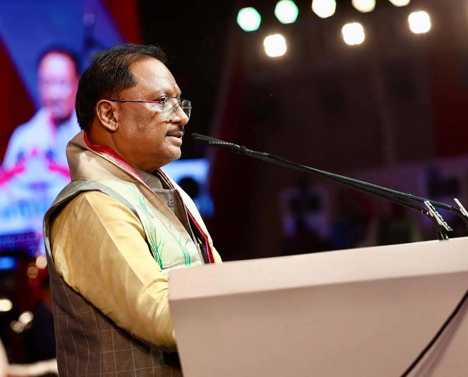 राज्याेत्सव&nbsp;:&nbsp;अपनी विरासत को सहेजते हुए छत्तीसगढ़ को अग्रणी राज्य बनाने का संकल्प लें&nbsp;: राज्यपाल &nbsp;डेका