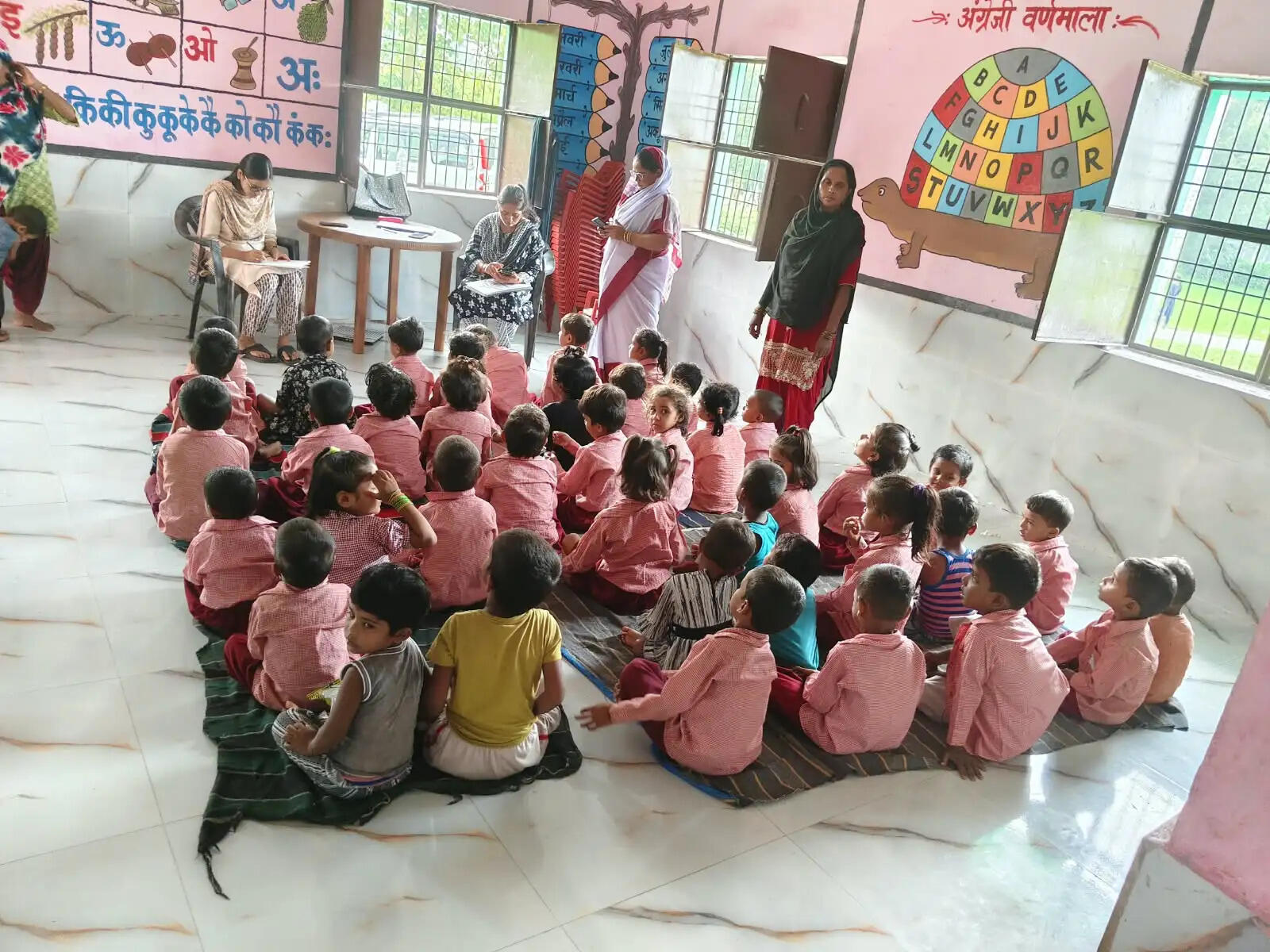 चार आंगनबाड़ी केंद्रों का औचक निरीक्षण, व्यवस्था दुरुस्त रखने के निर्देश