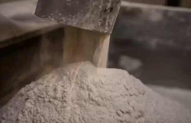केंद्र ने पांच लाख टन गेहूं के आटे के निर्यात की दी अनुमति, अधिसूचना जारी