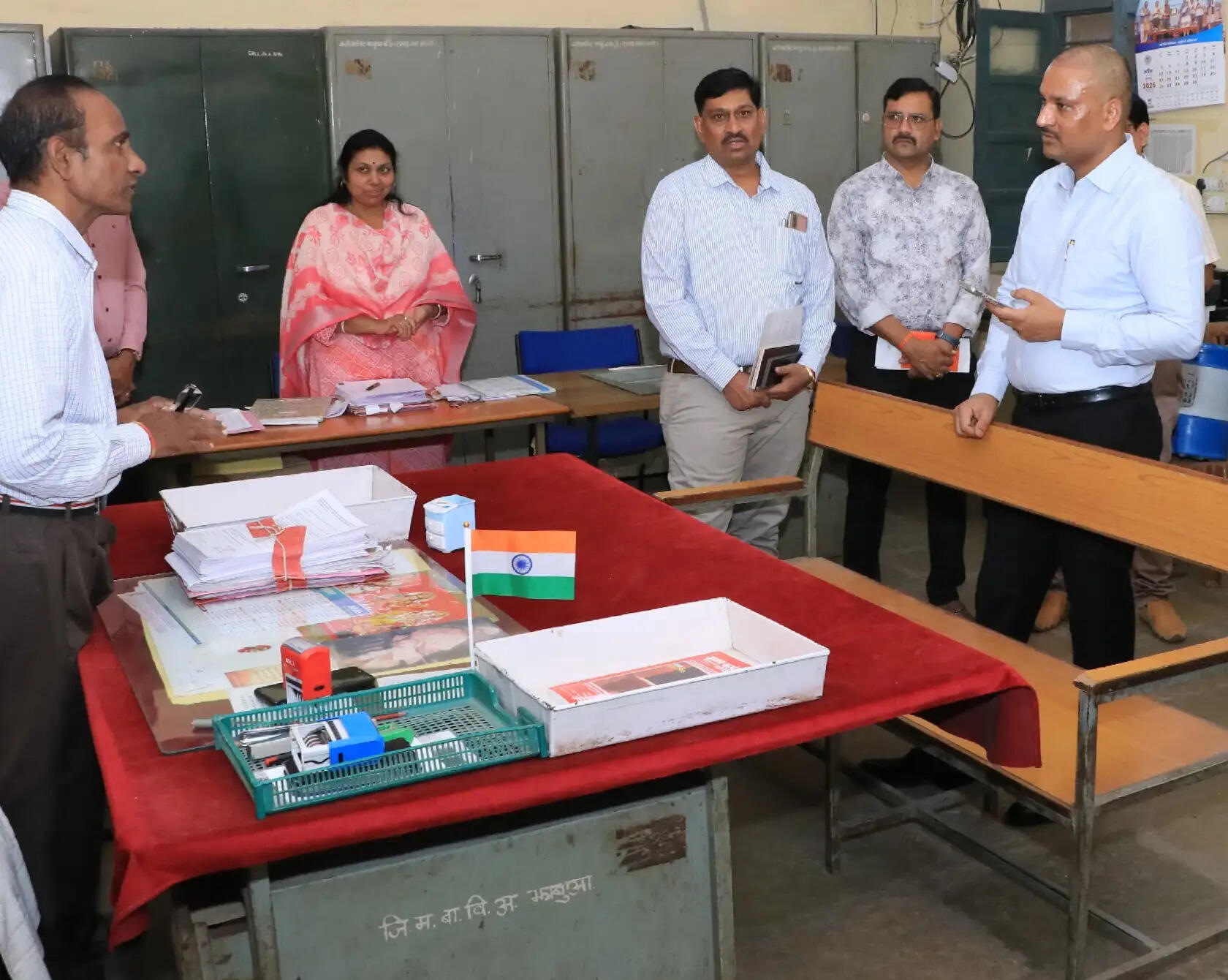 झाबुआ: आमजन की समस्याओं का प्राथमिकता से समाधान सुनिश्चित किया जाए; कलेक्टर