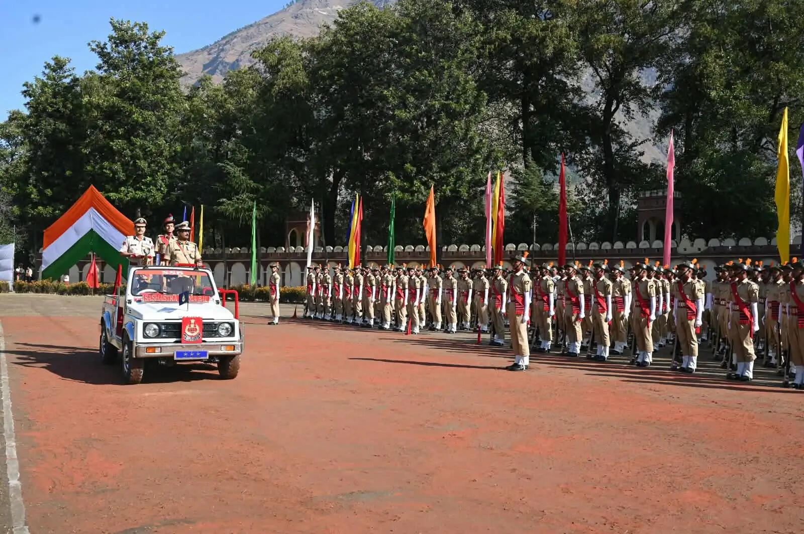 हिमालय की गोद में 472 आरएसी-एमबीसी नव आरक्षियों की भव्य दीक्षांत परेड