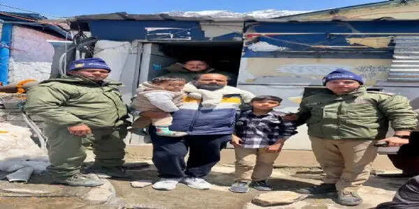 केदारनाथ धाम में अपनों से बिछड़े बालक के लिए देवदूत बनी पुलिस