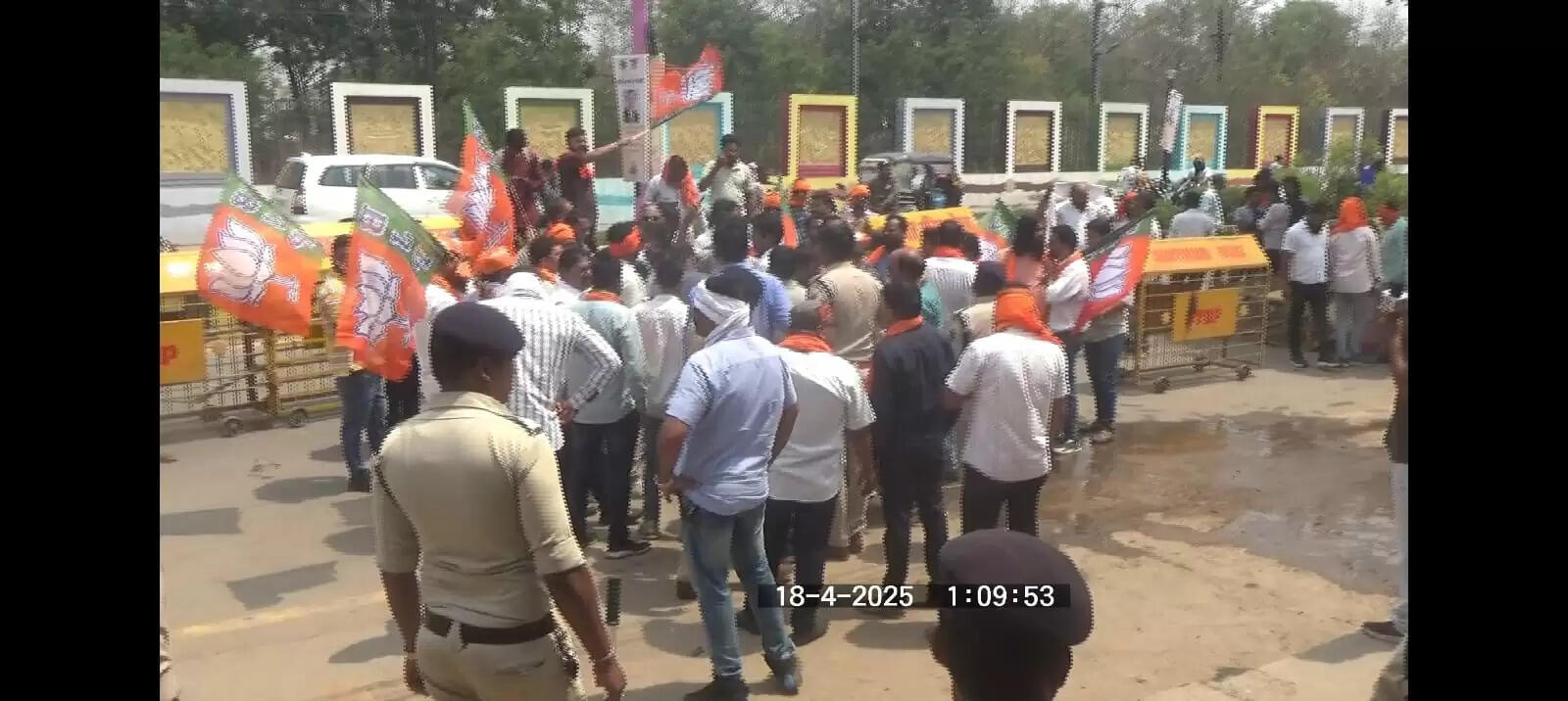 कोरबा में भाजयुमो का विशाल प्रदर्शन, कांग्रेस कार्यालय का घेराव कर क‍िया राहुल गांधी का पुतला दहन