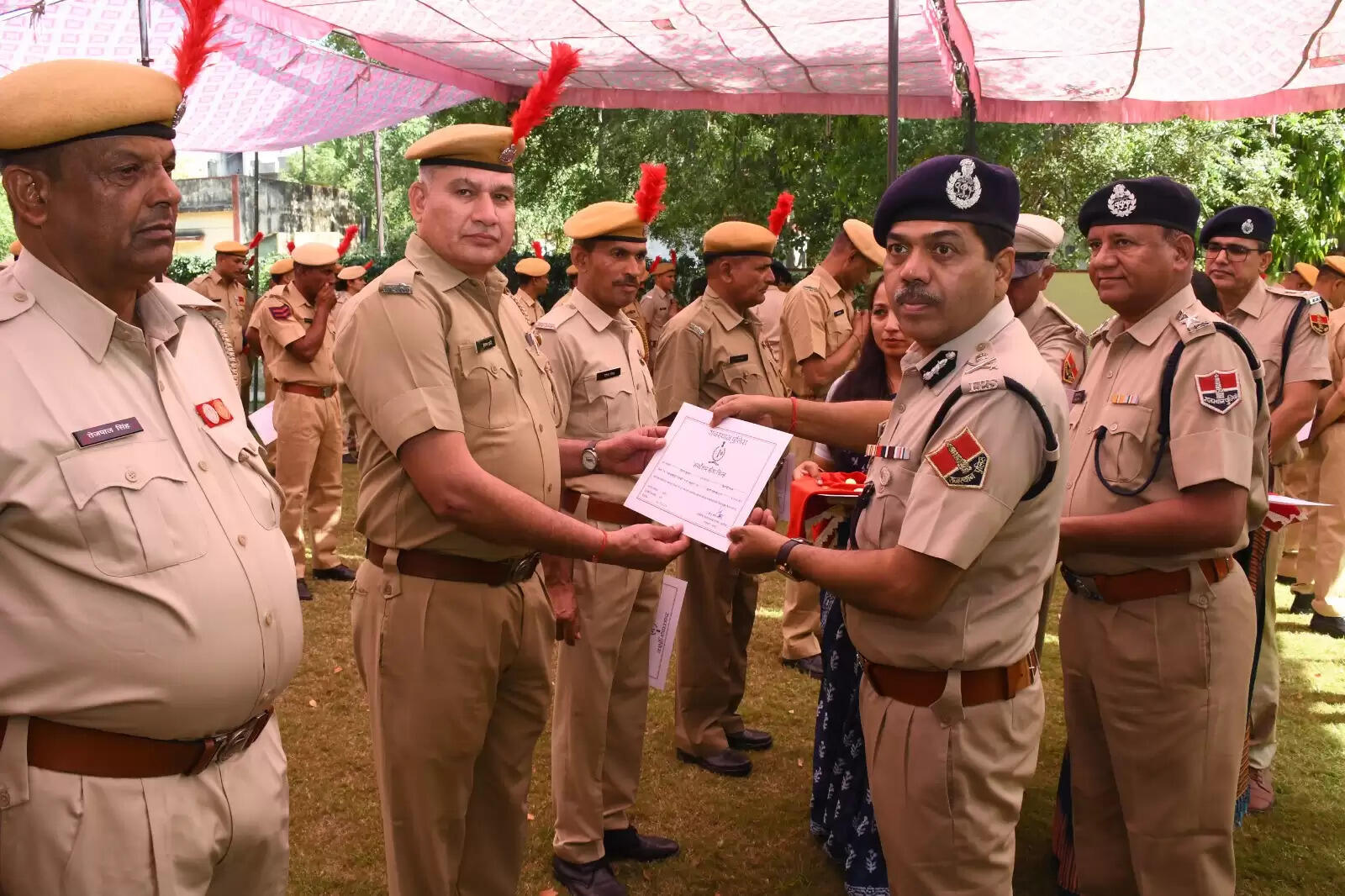 सीआईडी अपराध शाखा के 96 पुलिसकर्मियों मिले सर्वोत्तम, अति उत्तम व उत्तम सेवा चिन्ह