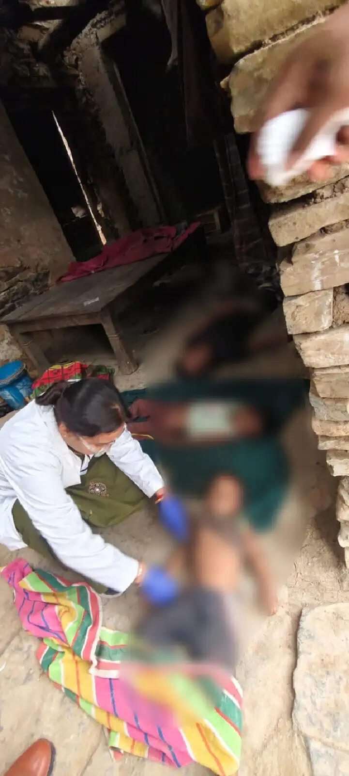 जांजगीर-चांपा में दर्दनाक घटना: पिता और दो मासूम बच्चों के शव घर में मिले, पुलिस कर रही जांच