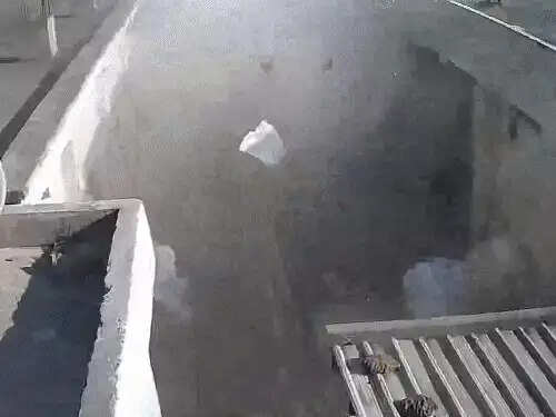 अवैध पटाखा फैक्ट्री ब्लास्ट में मृतकों की संख्या आठ हुई, दिल्ली में एक और ने तोड़ा दम