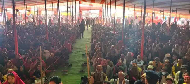 भगवान आदि शंकराचार्य ने सनातन धर्म की सुरक्षा शास्त्र एवं शस्त्रों से किया : वासुदेवानंद सरस्वती