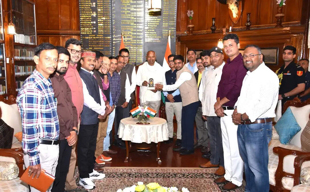 पूर्वोत्तर भ्रमण पर गये यूपी के पत्रकारों से बोले मेघालय के राज्यपाल- यहां बहुत समृद्ध है खेल और म्यूजिक