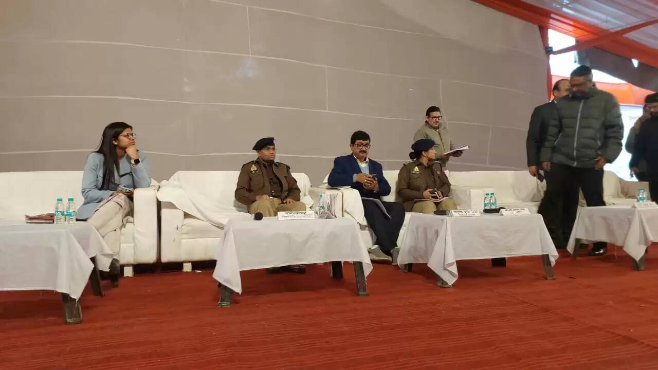 डीआईजी ने मेला रामनगरिया का लिया जायजा, अधिकारियों को दिए निर्देश