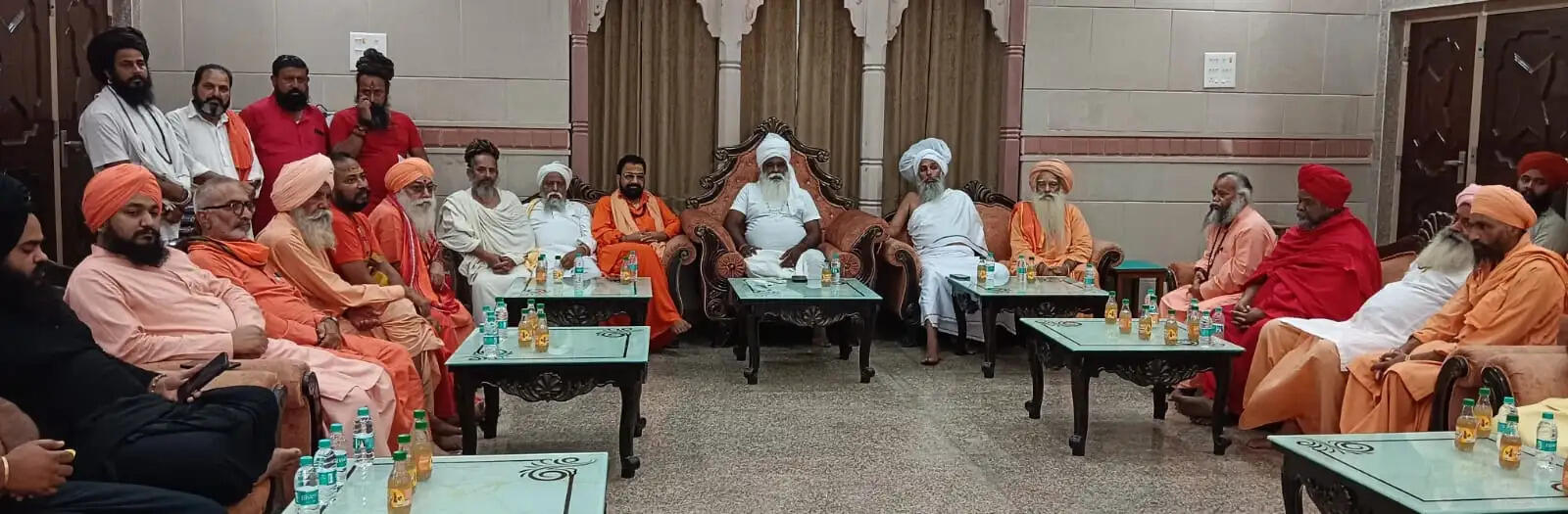 नए उदासीन अखाड़े का संत बताने वाले गणेश दास के दावों पर पलटवार