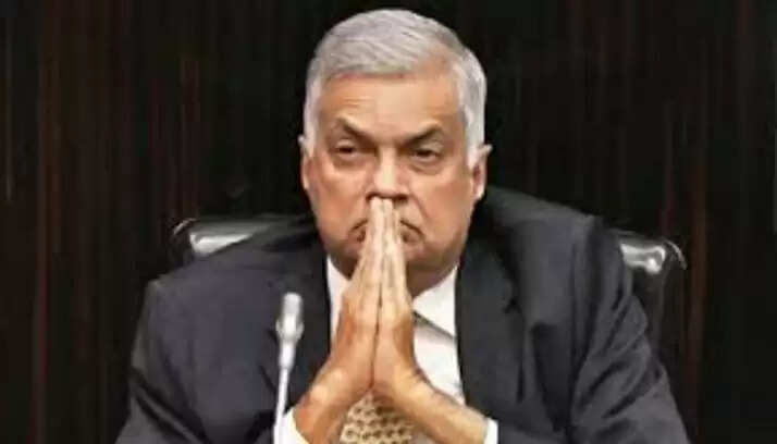 श्रीलंका के पूर्व राष्ट्रपति रानिल विक्रमसिंघे चार घंटे तक पूछताछ के बाद गिरफ्तार