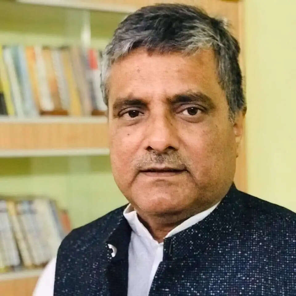 अनर्गल बयानबाजी बंद करे राजद , फरक्का जल संधि पर बिहार की जनता से मांगे माफी : शम्भू नाथ सिन्हा
